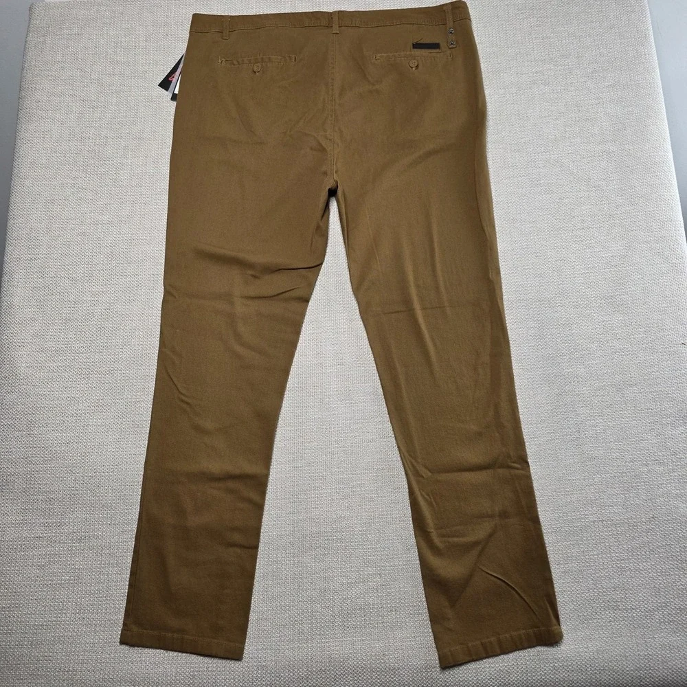 Galaxy by Harvic Men's Timber Slim Fit Stretch‎ Chino Pants Size 42x32 NWT